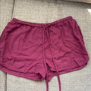 Maroon flowy shorts with pockets